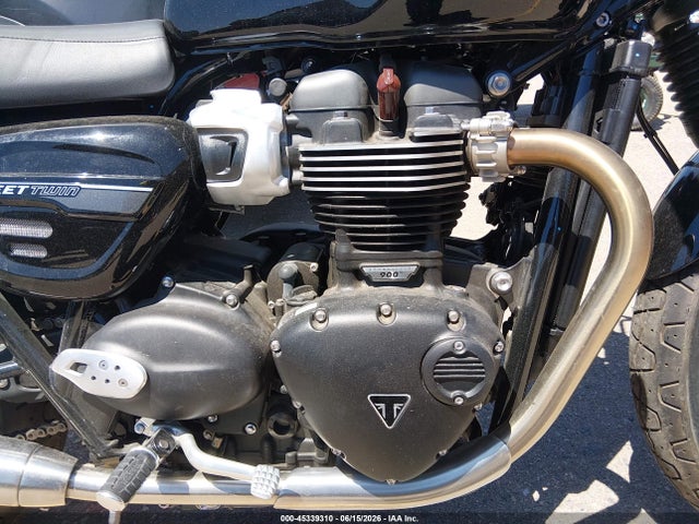 2022 Triumph Motorcycle Street Twin მანქანა იყიდება აუქციონზე, vin: SMTD31G7XNTAW7457, აუქციონის ნომერი: 45339310