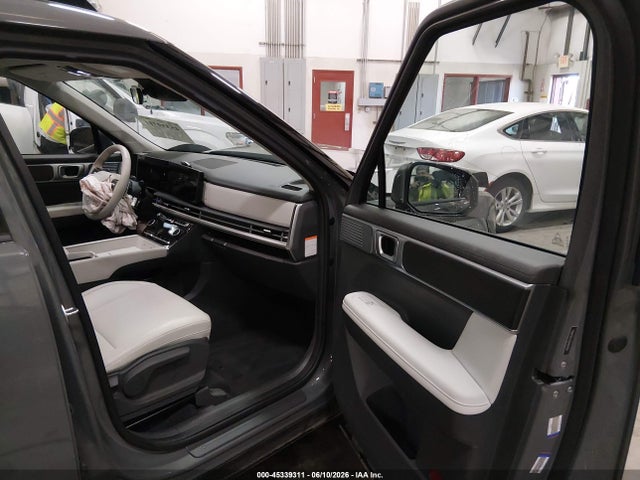 45339311 :رقم المزاد ، 5NMP2DG13SH022236 vin ، 2025 Hyundai Santa Fe Hybrid Sel مزاد بيع