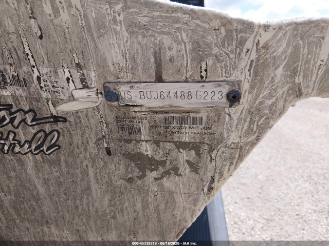 45339318 :رقم المزاد ، BUJ64488G223 vin ، 2023 Tracker 190 Tx Pro Team مزاد بيع