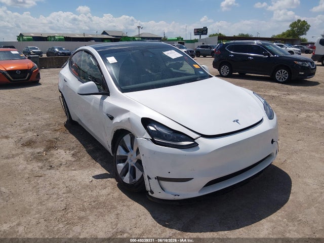 Продажа на аукционе авто 2024 Tesla Model Y Long Range Dual Motor All-wheel Drive, vin: 7SAYGDEE3RA282370, номер лота: 45339331