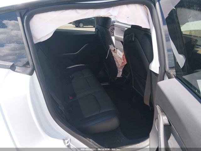 Продаж на аукціоні авто 2024 Tesla Model Y Long Range Dual Motor All-wheel Drive, vin: 7SAYGDEE3RA282370, номер лоту: 45339331