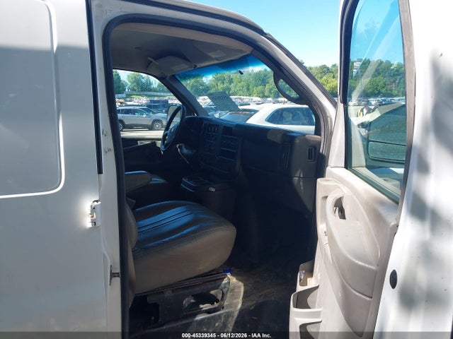 2015 Chevrolet Express 2500 Work Van მანქანა იყიდება აუქციონზე, vin: 1GCWGFFF3F1122973, აუქციონის ნომერი: 45339345