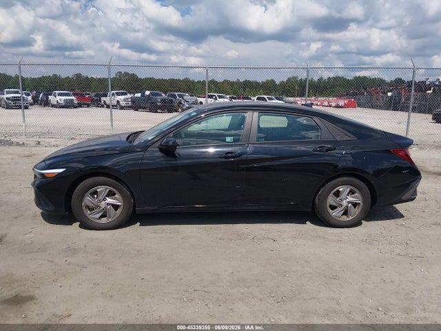KMHLL4DG9SU859212 Hyundai ELANTRA SE