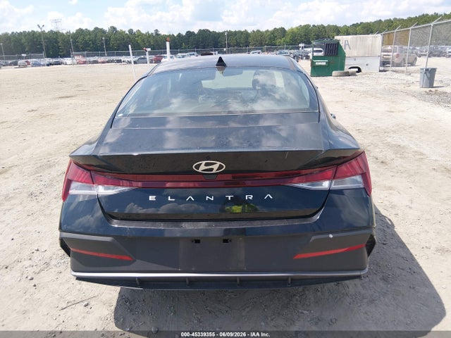 KMHLL4DG9SU859212 Hyundai ELANTRA SE