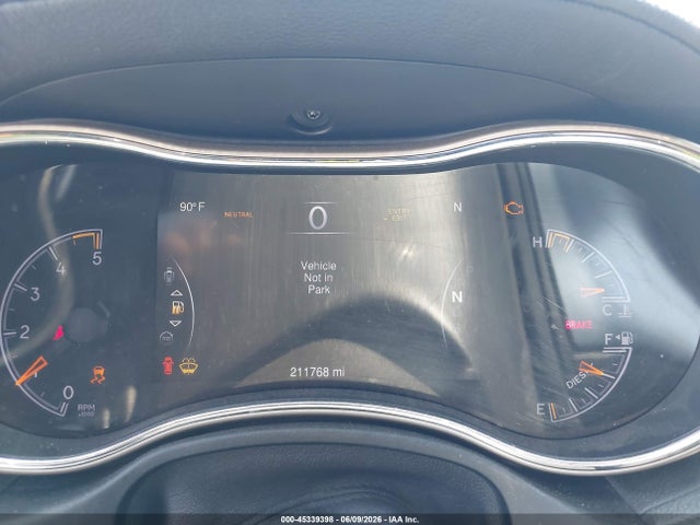 Продаж на аукціоні авто 2015 Jeep Grand Cherokee Summit, vin: 1C4RJFJM3FC210947, номер лоту: 45339398