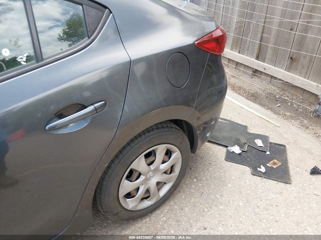 Продажа на аукционе авто 2016 Mazda Mazda3 I Sport, vin: JM1BM1T75G1282006, номер лота: 45339407