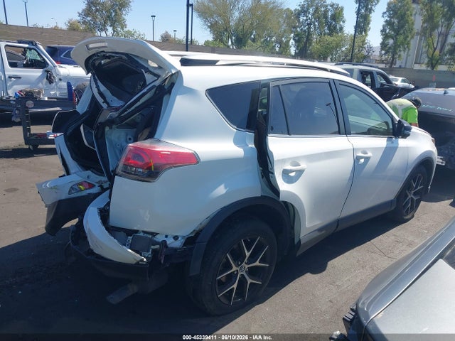 Toyota RAV4 SE 2016 JTMJFREV2GJ072267 Image 4