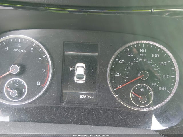 5XXG14J27NG102601 KIA K5 LXS