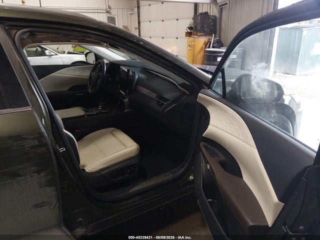 45339431 :رقم المزاد ، 2T2BBMCA6PC001728 vin ، 2023 Lexus Rx 350h Luxury مزاد بيع