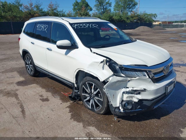 Продажа на аукционе авто 2019 Honda Pilot Touring, vin: 5FNYF6H63KB040056, номер лота: 45339432