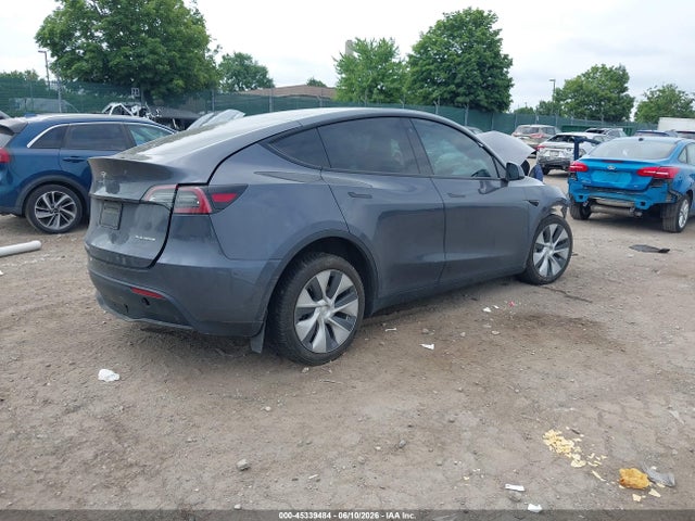 7SAYGDEE0NF457042 Tesla Model Y Long Range Dual Motor All-wheel Drive