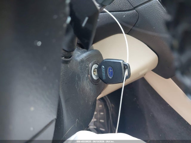 45339520 :رقم المزاد ، 4S4BSAFC3H3271876 vin ، 2017 Subaru Outback 2.5i Premium مزاد بيع