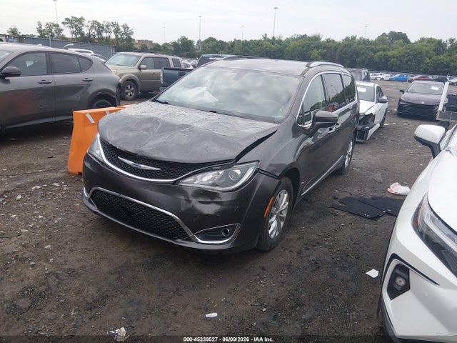 Aukcja sprzedaży 2018 Chrysler Pacifica Touring L, vin: 2C4RC1BG6JR204033, numer aukcji: 45339527