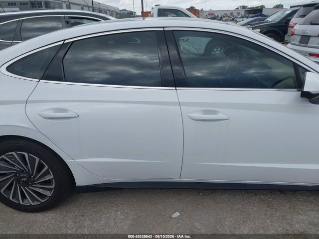 Продажа на аукционе авто 2025 Hyundai Sonata Hybrid Limited, vin: KMHL54JJ5SA120527, номер лота: 45339543
