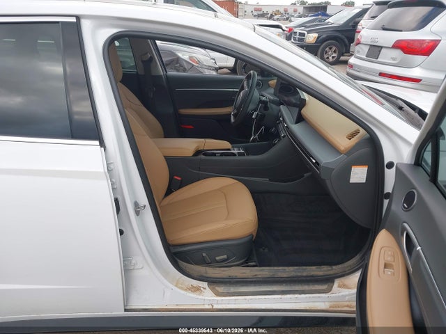 Продажа на аукционе авто 2025 Hyundai Sonata Hybrid Limited, vin: KMHL54JJ5SA120527, номер лота: 45339543