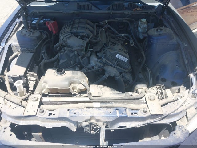 Продажа на аукционе авто 2011 Ford Mustang V6 Premium, vin: 1ZVBP8AM2B5105856, номер лота: 45339553