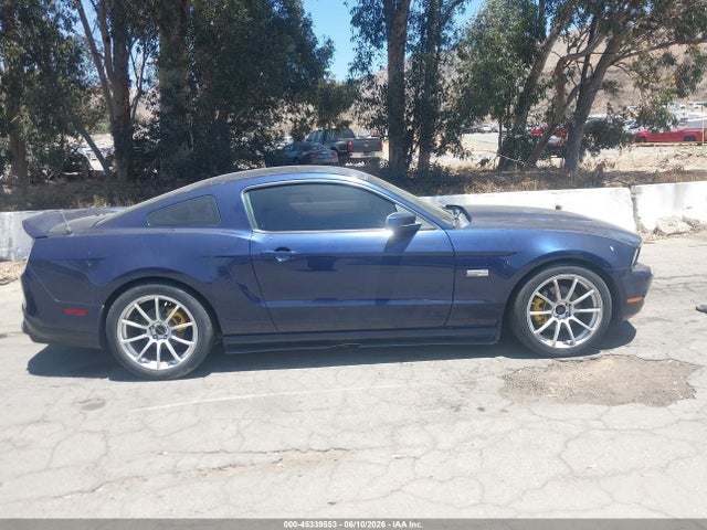 Продажа на аукционе авто 2011 Ford Mustang V6 Premium, vin: 1ZVBP8AM2B5105856, номер лота: 45339553