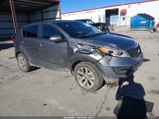 45339577 :رقم المزاد ، KNDPBCAC2G7878002 vin ، 2016 Kia Sportage Lx مزاد بيع