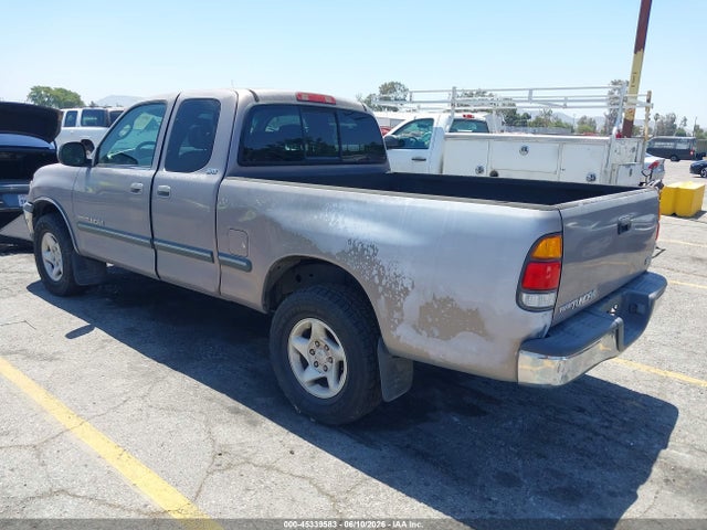 45339583 :رقم المزاد ، 5TBRT3419YS120299 vin ، 2000 Toyota Tundra Sr5 V8 مزاد بيع