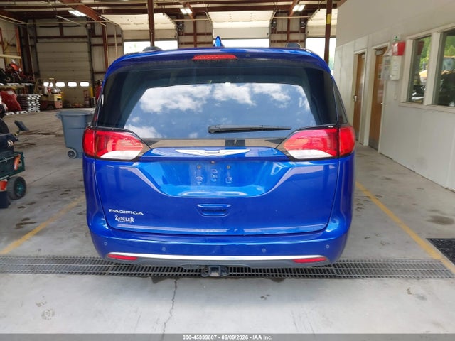 Chrysler Pacifica Touring L 2019 2C4RC1BG8KR556340 Image 16