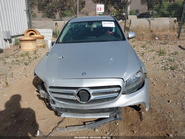 55SWF4JB7FU054405 Mercedes-Benz C 300