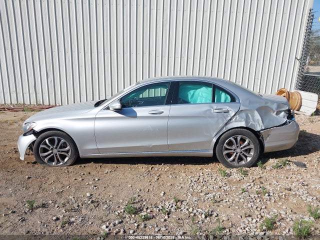 55SWF4JB7FU054405 Mercedes-Benz C 300