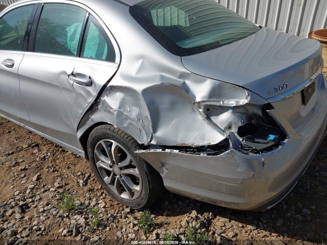 55SWF4JB7FU054405 Mercedes-Benz C 300