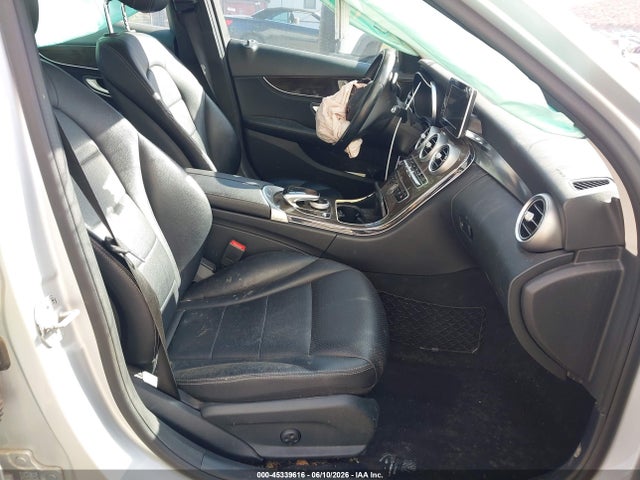 55SWF4JB7FU054405 Mercedes-Benz C 300