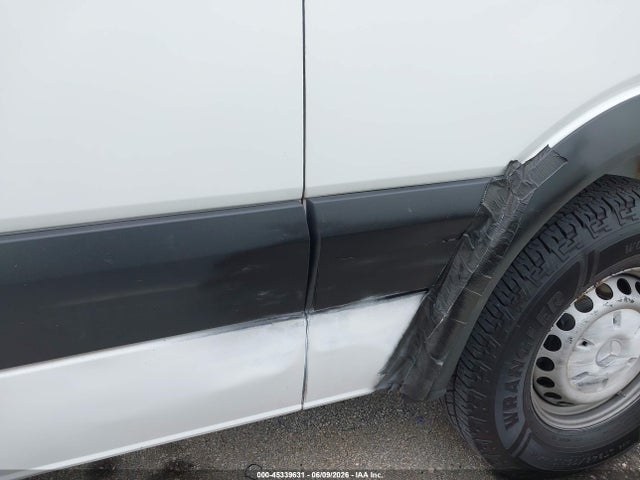 45339631 :رقم المزاد ، WD3PE7DD9GP177857 vin ، 2016 Mercedes-benz Sprinter 2500 Normal Roof مزاد بيع