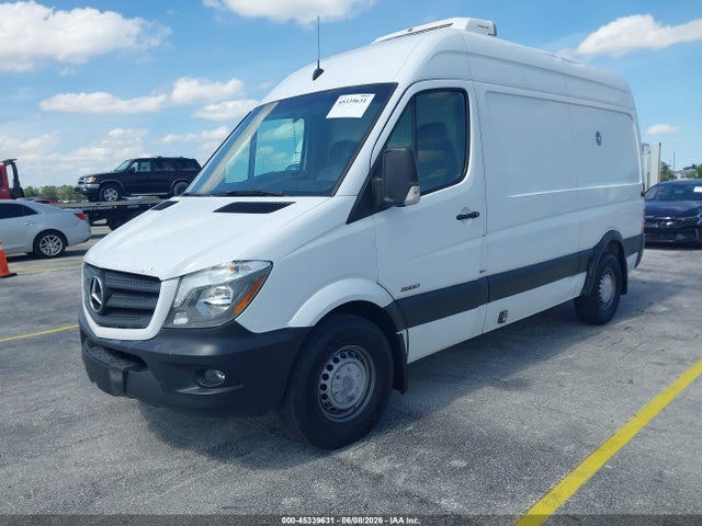45339631 :رقم المزاد ، WD3PE7DD9GP177857 vin ، 2016 Mercedes-benz Sprinter 2500 Normal Roof مزاد بيع