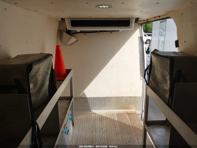 45339631 :رقم المزاد ، WD3PE7DD9GP177857 vin ، 2016 Mercedes-benz Sprinter 2500 Normal Roof مزاد بيع