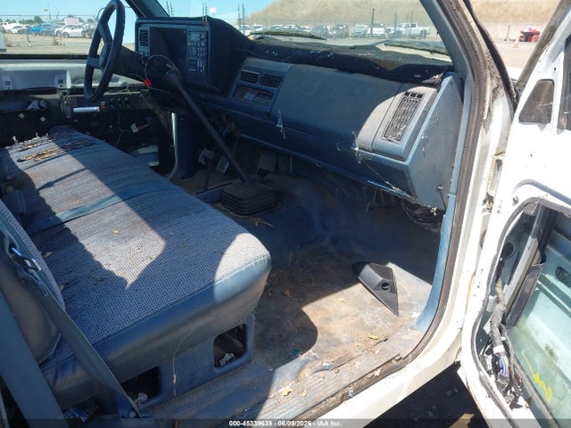 1990 Chevrolet Gmt-400 K1500 მანქანა იყიდება აუქციონზე, vin: 1GCDK14K4LZ196814, აუქციონის ნომერი: 45339639