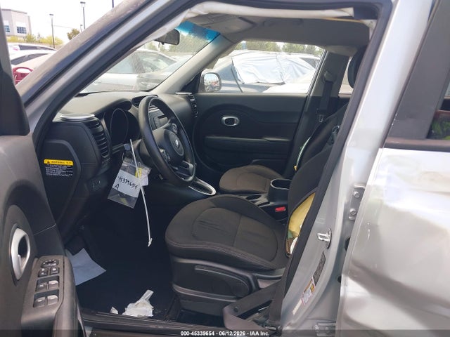 KIA Soul 2016 KNDJN2A22G7858556 Image 5