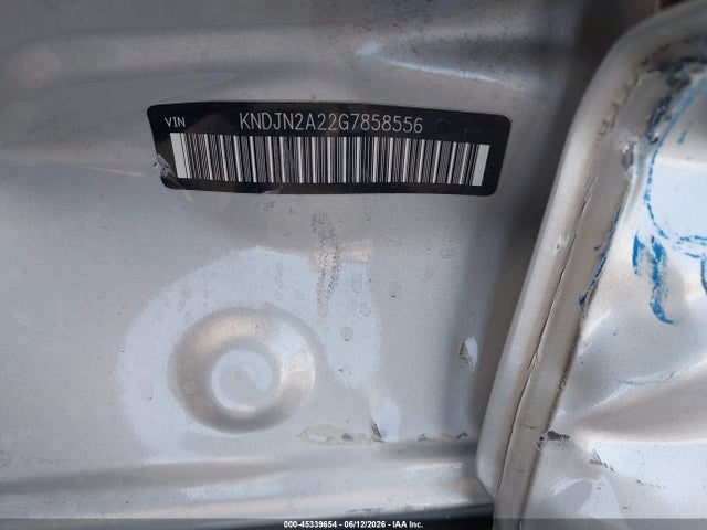 KIA Soul 2016 KNDJN2A22G7858556 Image 9