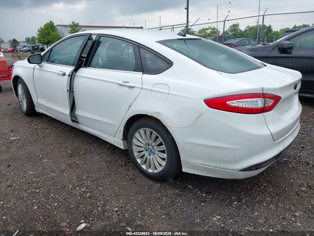 2013 Ford Fusion Hybrid Se მანქანა იყიდება აუქციონზე, vin: 3FA6P0LU2DR239579, აუქციონის ნომერი: 45339683