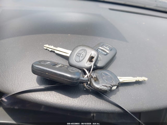 45339693 :رقم المزاد ، 2T1BR32E38C879312 vin ، 2008 Toyota Corolla S مزاد بيع