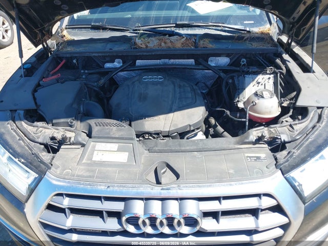 45339725 :رقم المزاد ، WA1BNAFY7J2146893 vin ، 2018 Audi Q5 2.0t Premium/2.0t Tech Premium مزاد بيع