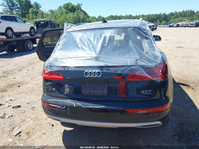 45339725 :رقم المزاد ، WA1BNAFY7J2146893 vin ، 2018 Audi Q5 2.0t Premium/2.0t Tech Premium مزاد بيع