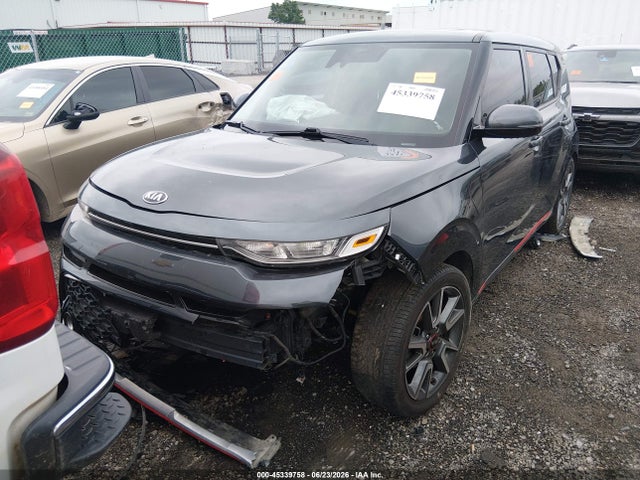 2020 Kia Soul Gt-line მანქანა იყიდება აუქციონზე, vin: KNDJ63AU5L7074449, აუქციონის ნომერი: 45339758