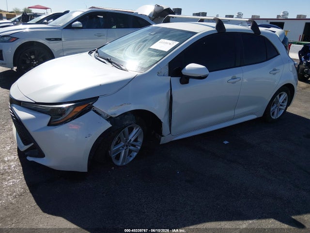 Toyota COROLLA SE 2019 JTNK4RBE4K3059916 Image 2