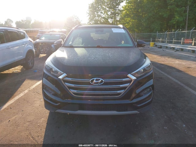 2017 Hyundai Tucson Limited მანქანა იყიდება აუქციონზე, vin: KM8J3CA21HU598628, აუქციონის ნომერი: 45339771