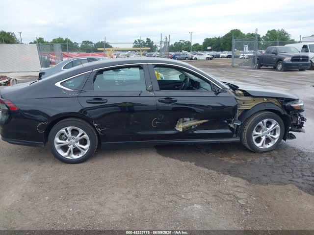 Продаж на аукціоні авто 2025 Honda Accord Lx, vin: 1HGCY1F26SA083730, номер лоту: 45339775