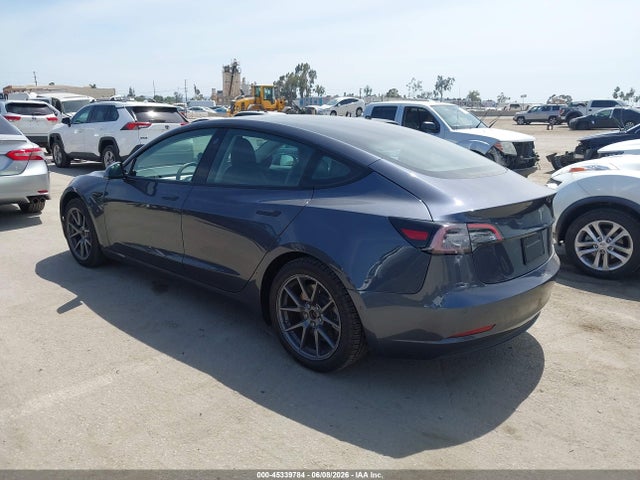 2021 Tesla Model 3 მანქანა იყიდება აუქციონზე, vin: 5YJ3E1EA2MF939325, აუქციონის ნომერი: 45339784