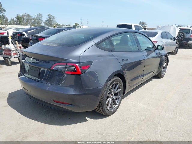 2021 Tesla Model 3 მანქანა იყიდება აუქციონზე, vin: 5YJ3E1EA2MF939325, აუქციონის ნომერი: 45339784