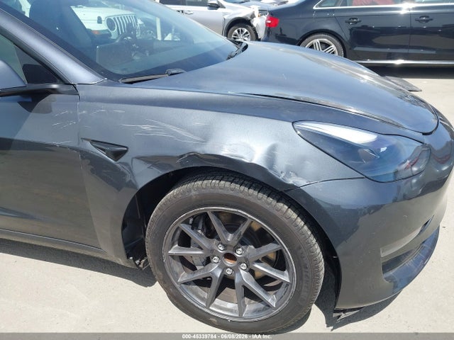 2021 Tesla Model 3 მანქანა იყიდება აუქციონზე, vin: 5YJ3E1EA2MF939325, აუქციონის ნომერი: 45339784