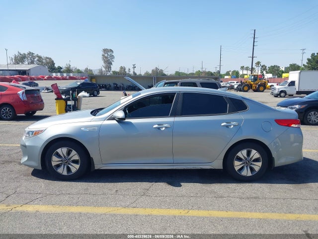 Продаж на аукціоні авто 2017 Kia Optima Hybrid, vin: KNAGT4LC4H5008813, номер лоту: 45339826