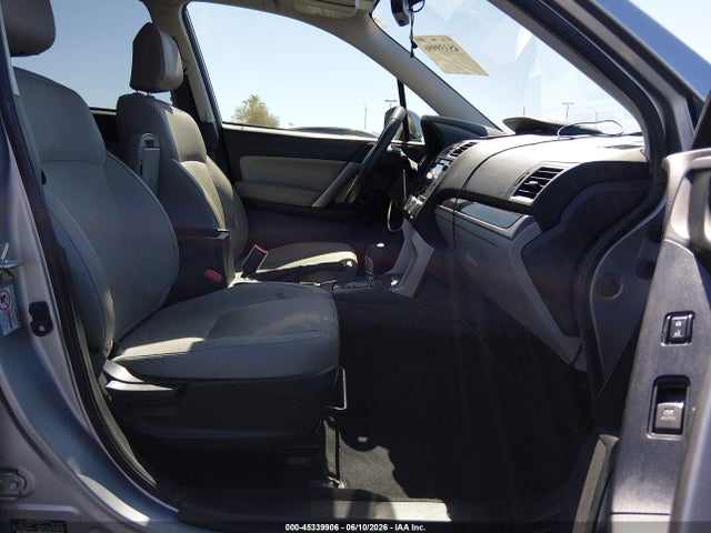 Subaru Forester 2.5i Limited 2018 JF2SJAJC9JH518777 Image 5