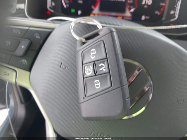 2025 Volkswagen Jetta 1.5t Sel მანქანა იყიდება აუქციონზე, vin: 3VWGX7BU7SM019810, აუქციონის ნომერი: 45339933