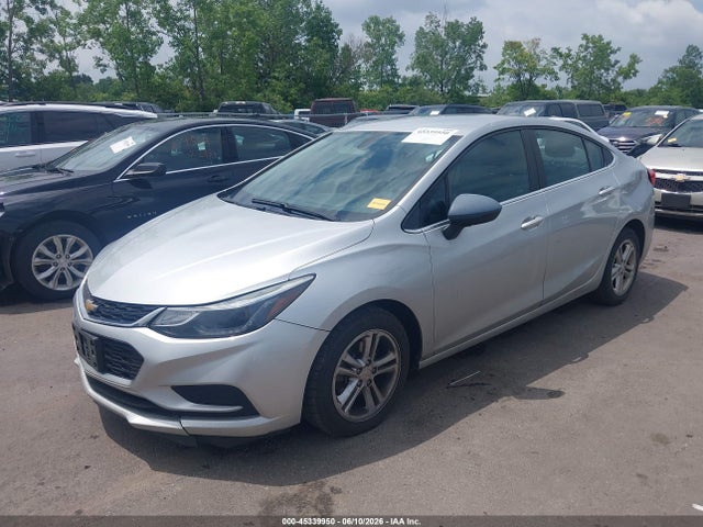 Продаж на аукціоні авто 2018 Chevrolet Cruze Lt Auto, vin: 1G1BE5SM9J7166090, номер лоту: 45339950