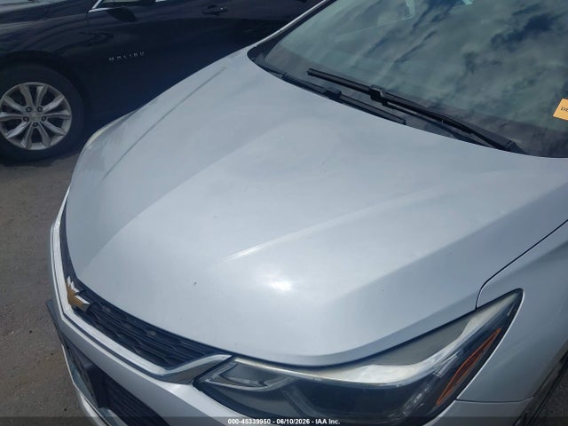 Продаж на аукціоні авто 2018 Chevrolet Cruze Lt Auto, vin: 1G1BE5SM9J7166090, номер лоту: 45339950
